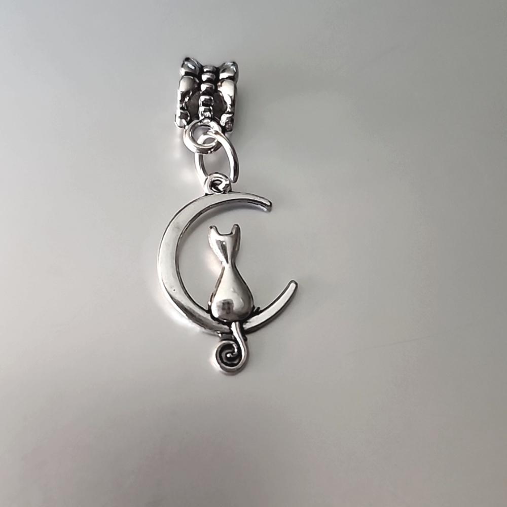 CAT Moon Charm for Charm Bracelet Fits Pandora Tibeten alloys